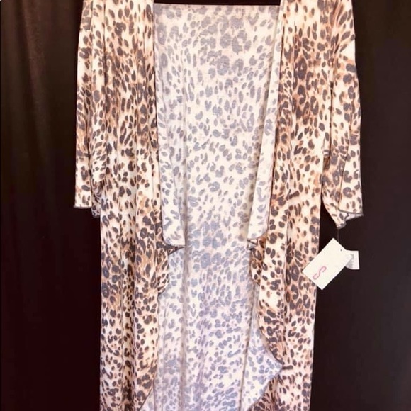 Shirley💕KIMONO - Picture 2 of 7